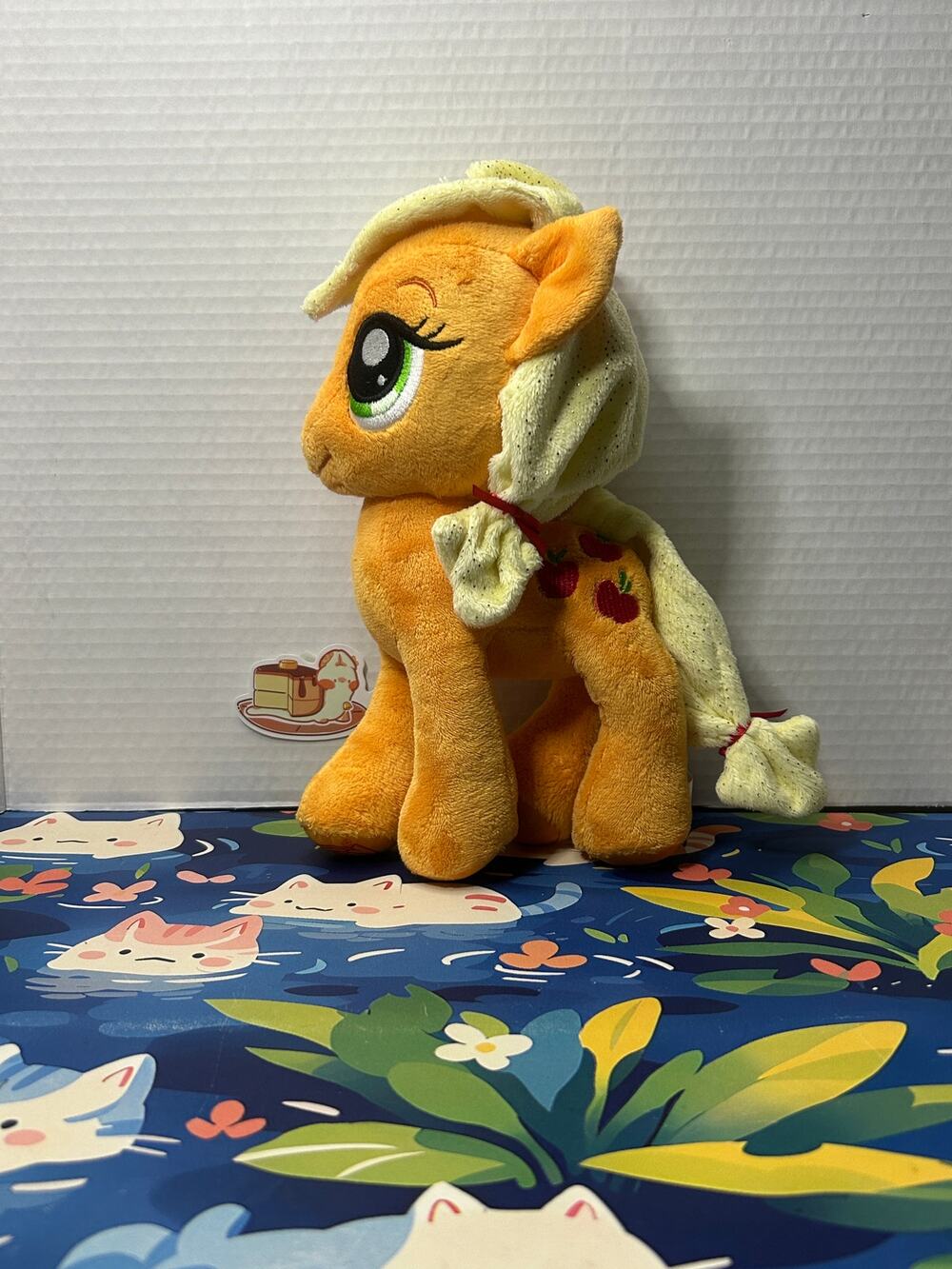 2013 Hasbro My Little Pony Applejack Plush Stuffed Animal Toy Doll